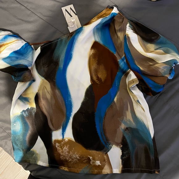 Worthington Women’s Olivia Geo Asymmetrical Sleeve Blouse - Picture 1 of 3